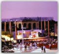 Il palco dell'arena della Regina